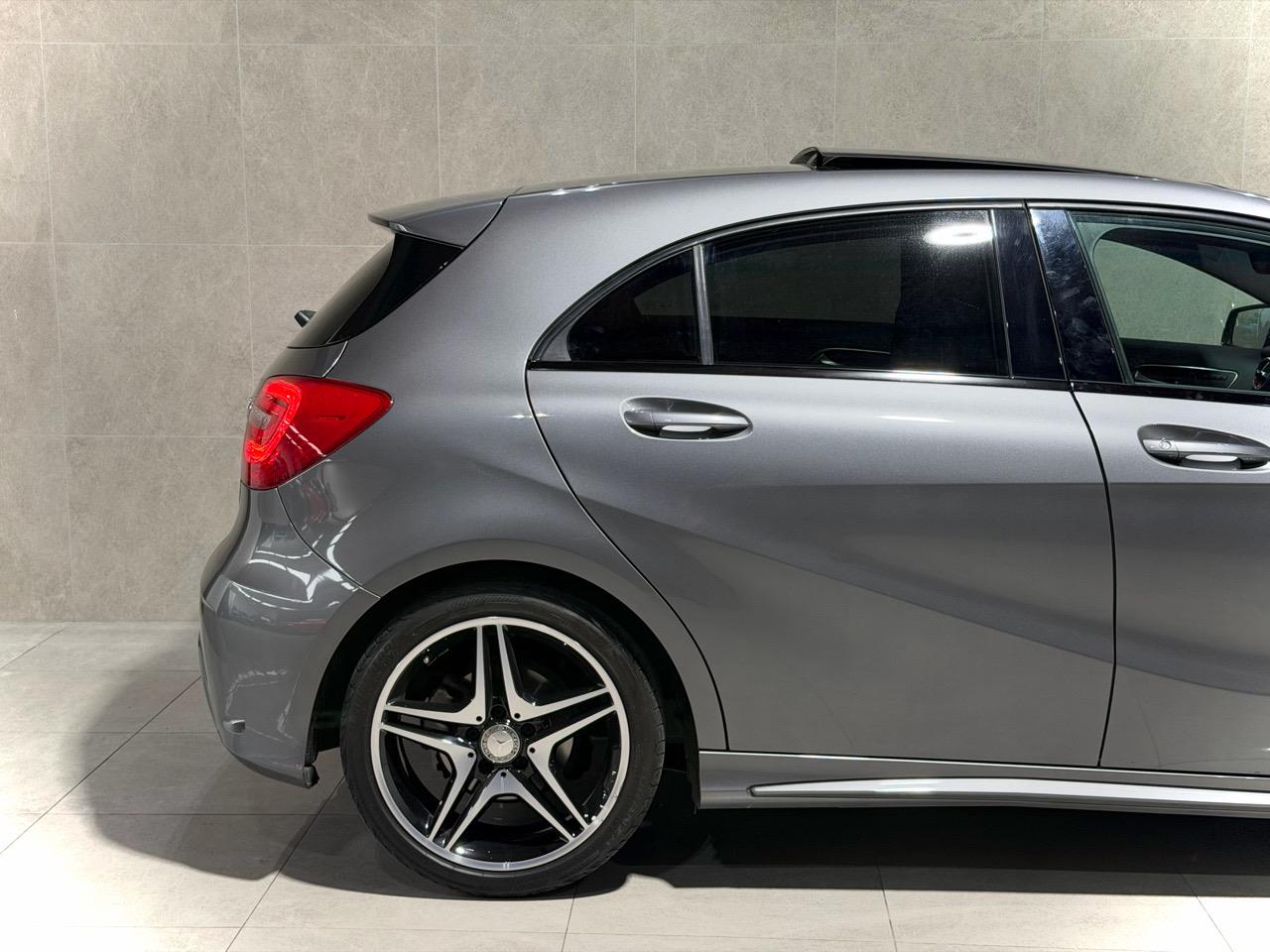 2015 Mercedes-Benz A180
