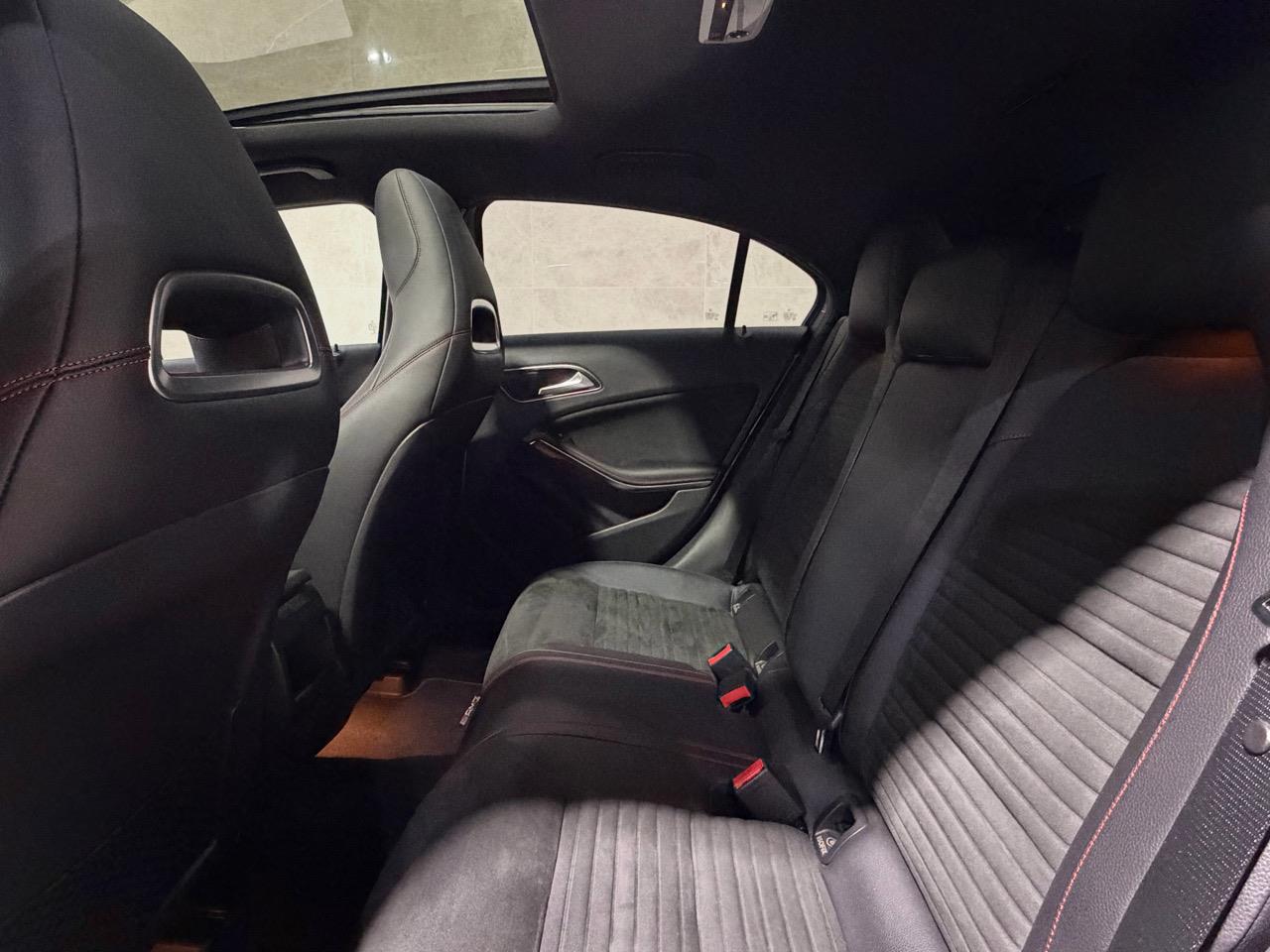 2015 Mercedes-Benz A180