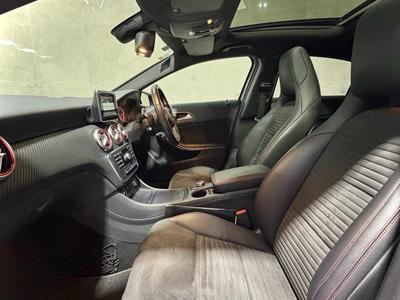 2015 Mercedes-Benz A180 - Thumbnail