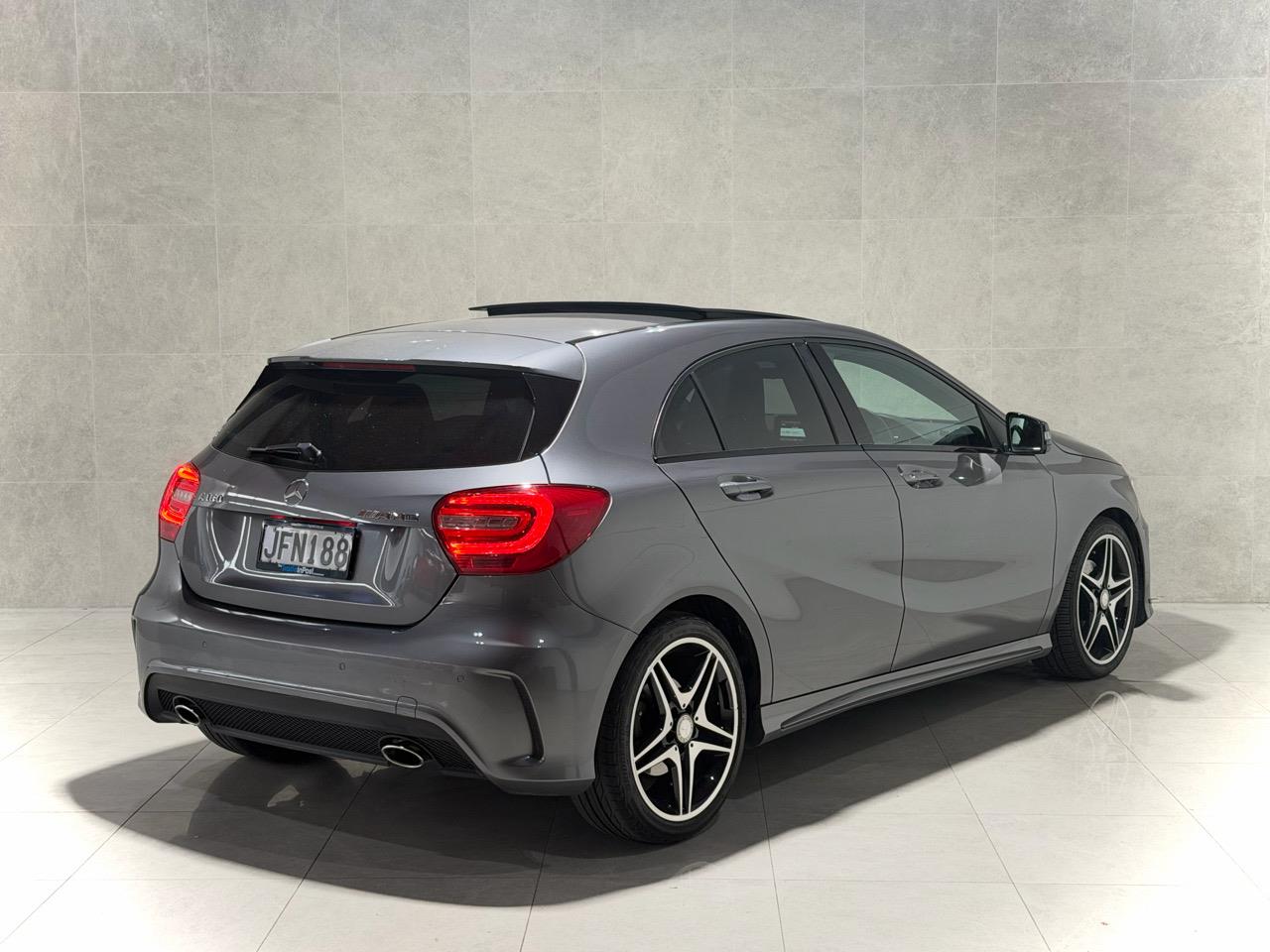 2015 Mercedes-Benz A180