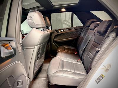 2012 Mercedes-Benz ML 63 - Thumbnail