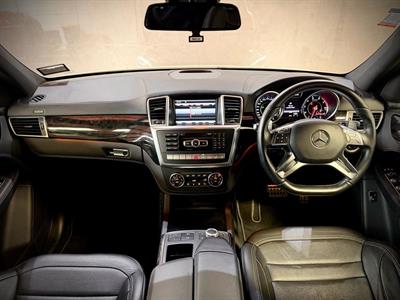 2012 Mercedes-Benz ML 63 - Thumbnail