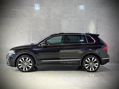 2019 Volkswagen Tiguan - Thumbnail