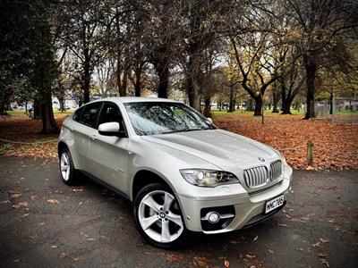 2011 BMW X6 - Thumbnail
