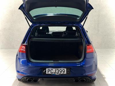 2015 Volkswagen Golf - Thumbnail