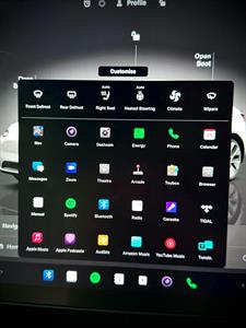 2022 Tesla Model Y - Thumbnail