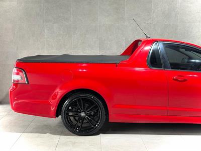 2014 Holden Commodore - Thumbnail
