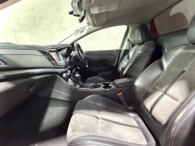 2014 Holden Commodore - Thumbnail