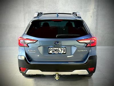 2023 Subaru Outback - Thumbnail