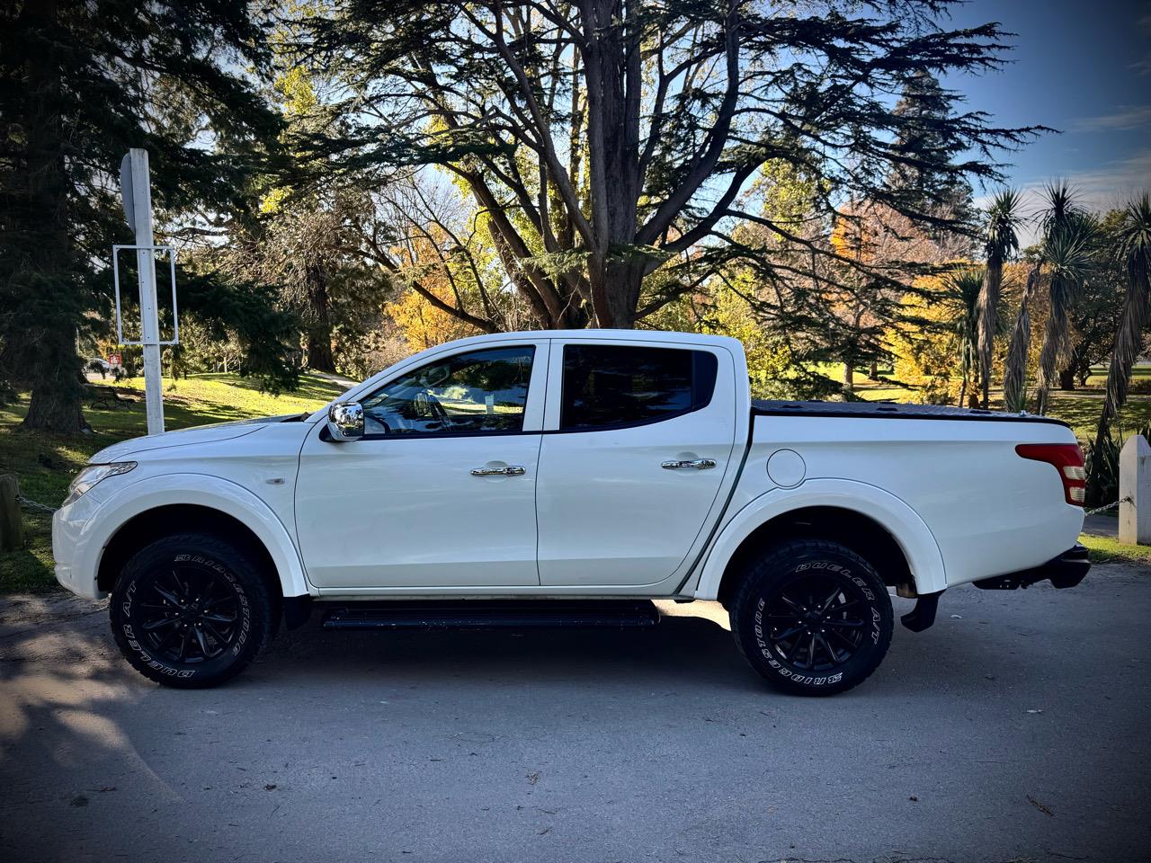 2016 Mitsubishi Triton