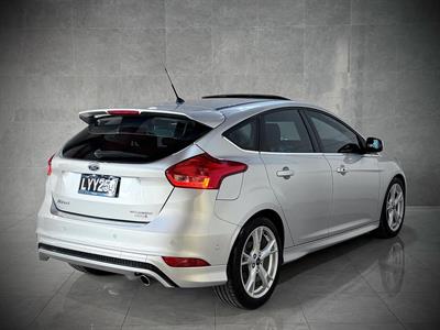 2019 Ford Focus - Thumbnail