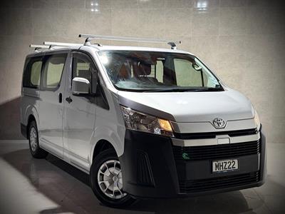 2019 Toyota Hiace - Thumbnail