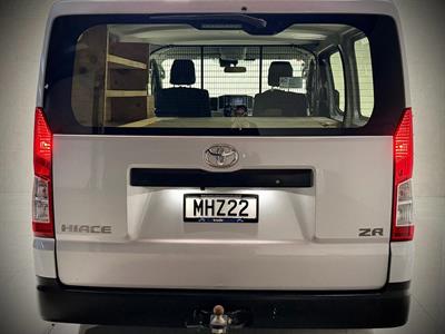 2019 Toyota Hiace - Thumbnail