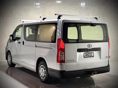 2019 Toyota Hiace - Thumbnail