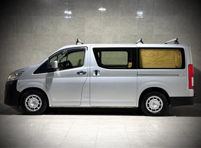 2019 Toyota Hiace - Thumbnail