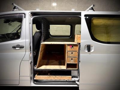 2019 Toyota Hiace - Thumbnail