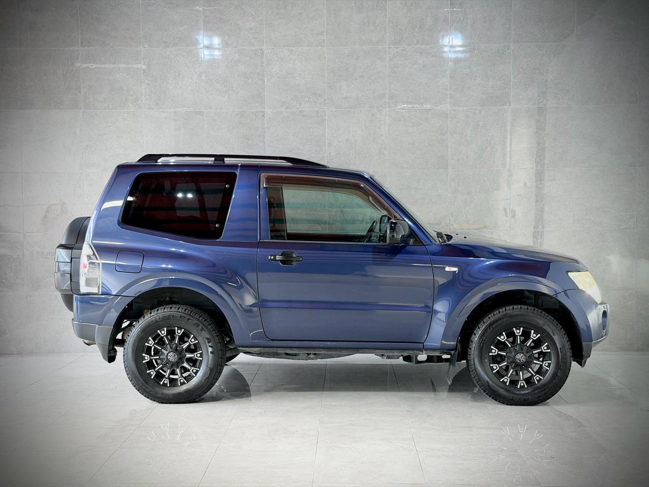 2006 Mitsubishi Pajero