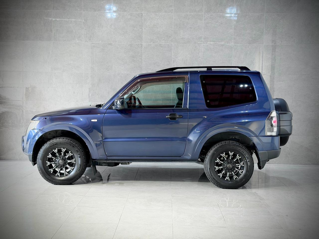 2006 Mitsubishi Pajero