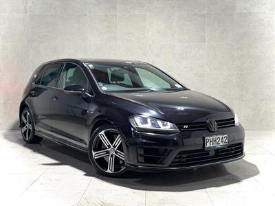 2014 Volkswagen Golf - Thumbnail