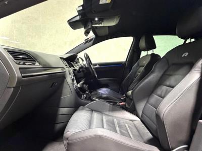 2014 Volkswagen Golf - Thumbnail