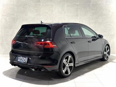 2014 Volkswagen Golf - Thumbnail