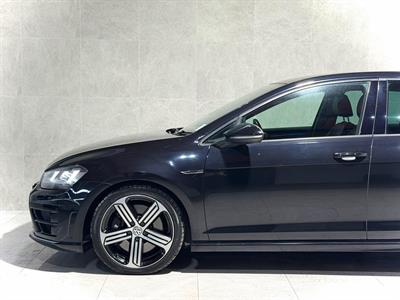 2014 Volkswagen Golf - Thumbnail