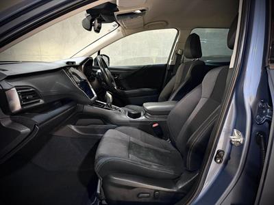 2022 Subaru Outback - Thumbnail