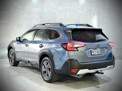 2022 Subaru Outback - Thumbnail