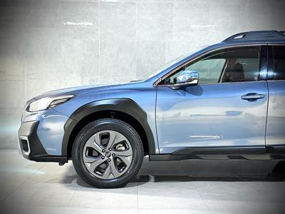2022 Subaru Outback - Thumbnail