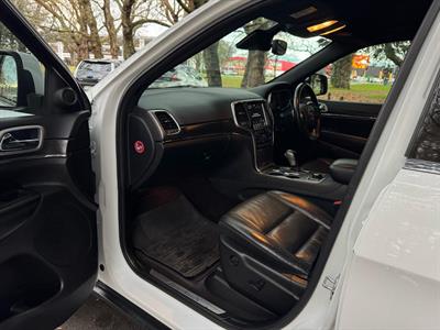 2018 Jeep Grand Cherokee - Thumbnail