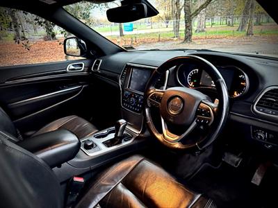 2018 Jeep Grand Cherokee - Thumbnail