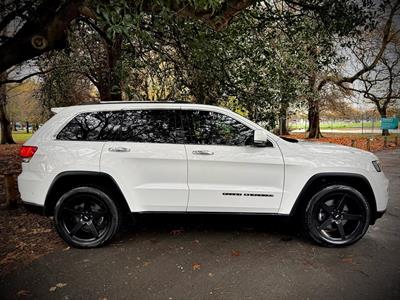2018 Jeep Grand Cherokee - Thumbnail