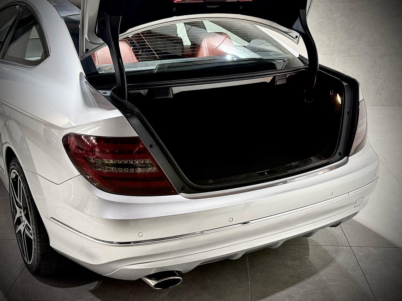 2012 Mercedes-Benz C250