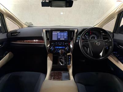 2021 Toyota Alphard - Thumbnail