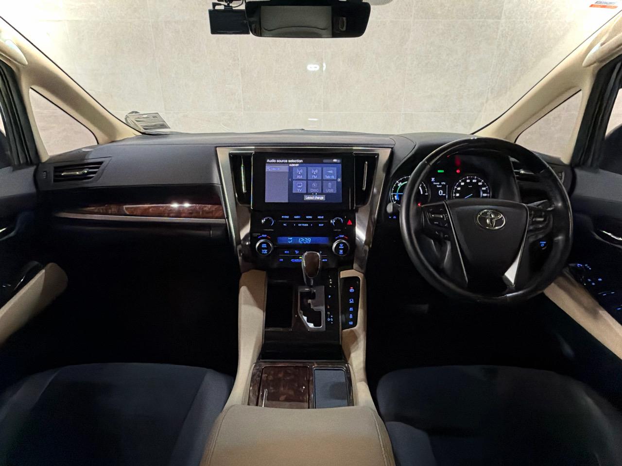2021 Toyota Alphard