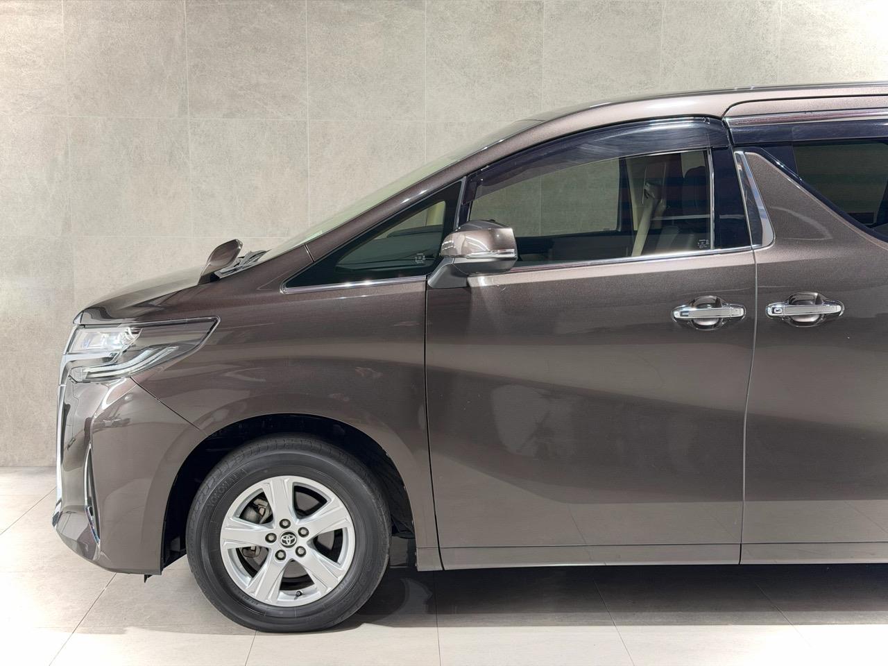 2021 Toyota Alphard
