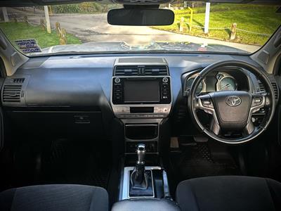 2018 Toyota Landcruiser Prado - Thumbnail
