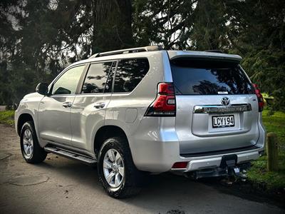 2018 Toyota Landcruiser Prado - Thumbnail