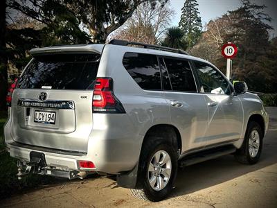 2018 Toyota Landcruiser Prado - Thumbnail
