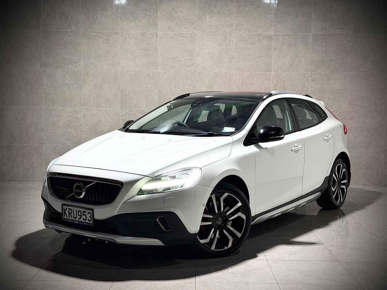 2017 Volvo V40