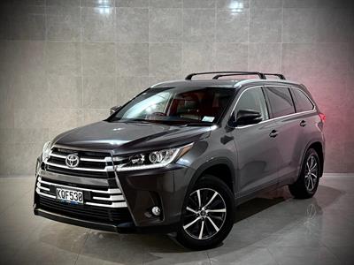 2017 Toyota Highlander - Thumbnail