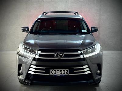 2017 Toyota Highlander - Thumbnail