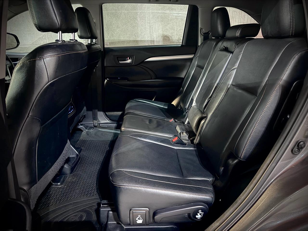 2017 Toyota Highlander