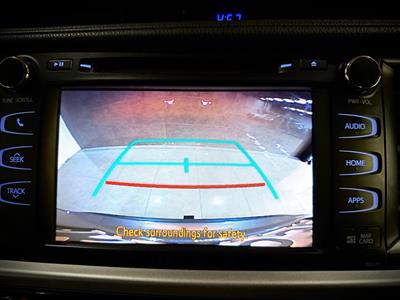 2017 Toyota Highlander - Thumbnail