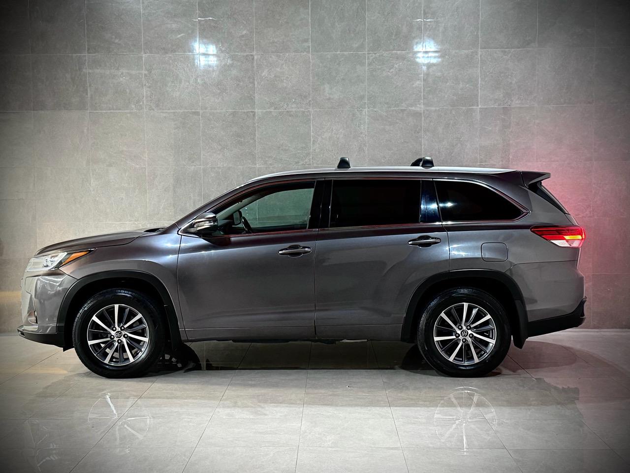 2017 Toyota Highlander