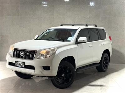 2013 Toyota Landcruiser Prado - Thumbnail