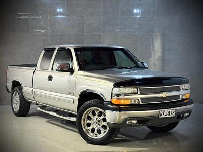 1999 Chevrolet Silverado - Thumbnail