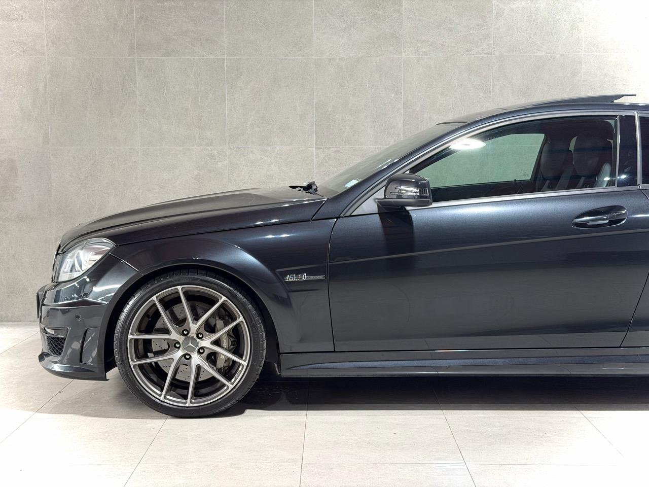 2012 Mercedes-Benz C63
