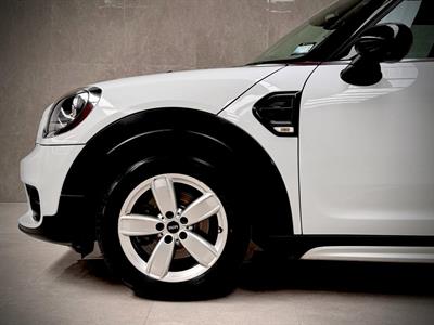 2017 Mini Countryman - Thumbnail