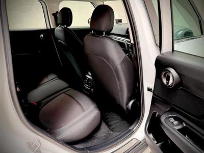 2017 Mini Countryman - Thumbnail